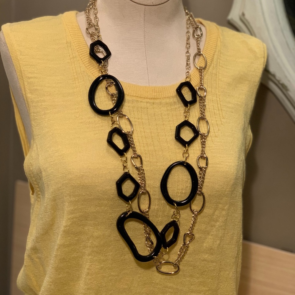 Black And Gold Toned Oblique Shapes Necklace